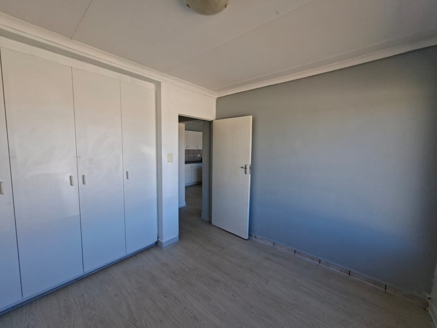 2 Bedroom Property for Sale in Hartenbos Central Western Cape